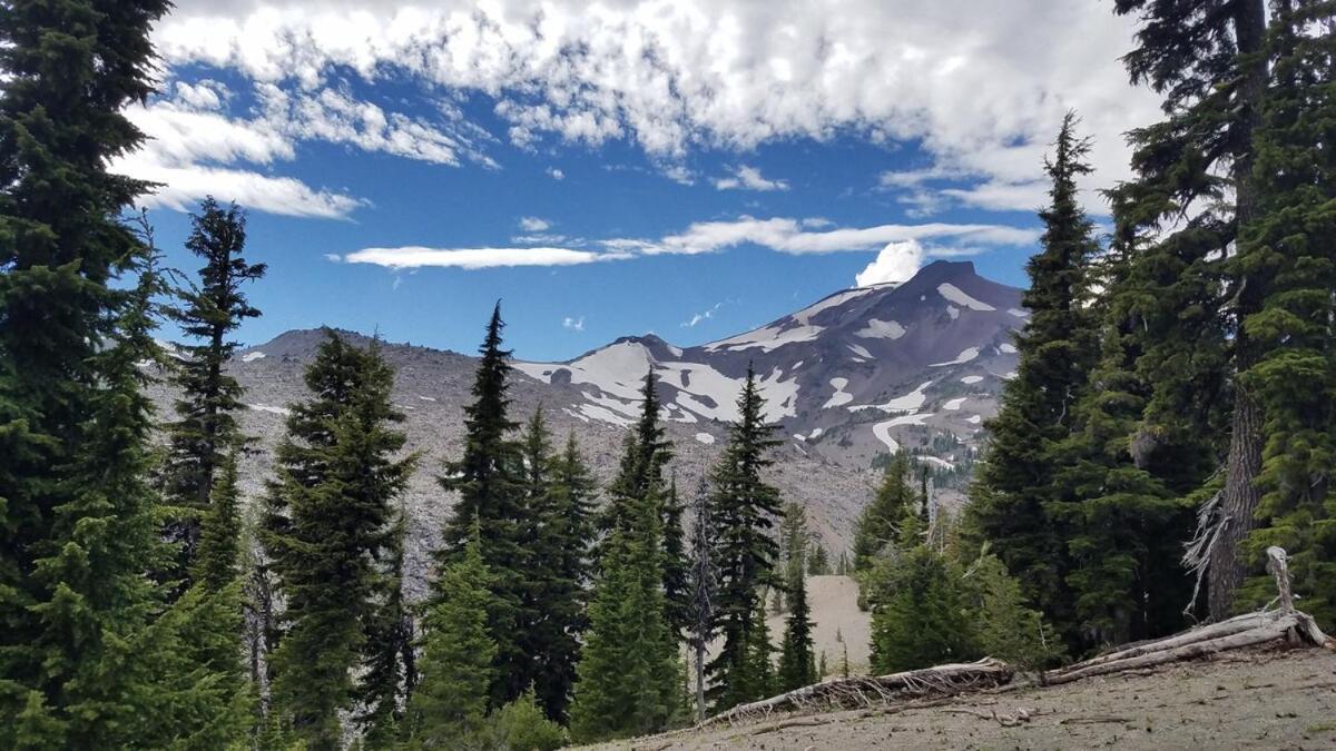 Mt. Bachelor & Sun River Get Away Bend Exterior photo